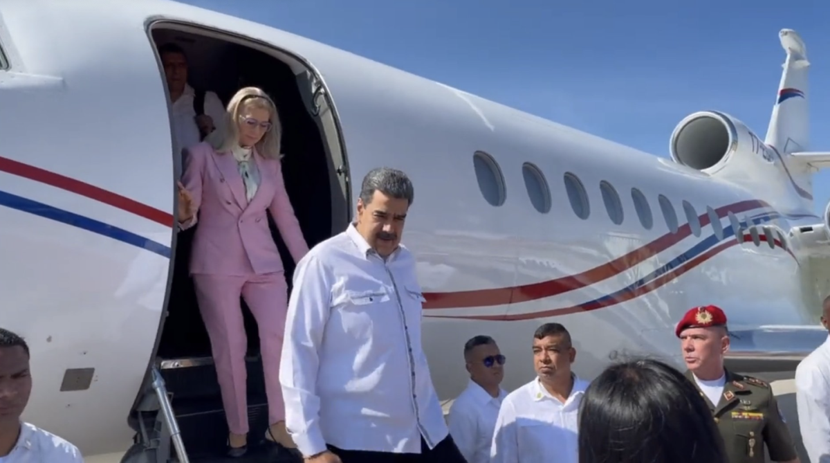 Taken from https://liveandletsfly.com/us-seized-maduro-jet/